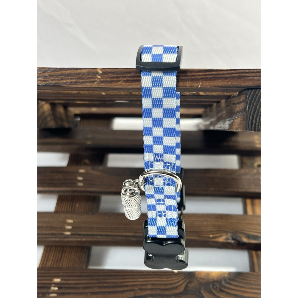 Plastic Clip Collar - Checker Blue /White - 1/2" Wide - Fits 6-9" Neck - Small - Picture 6 of 6